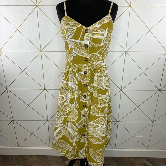 ABL Palm Frond Button Front Dress With Pockets